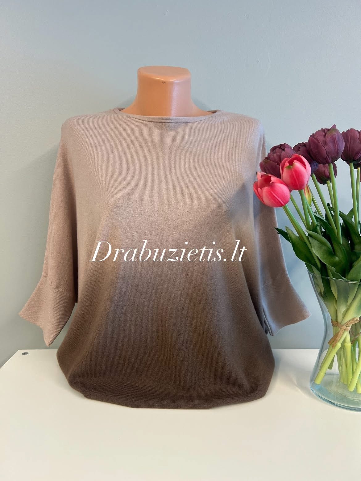 Dvispalvis megztinis krūtinei iki 130cm