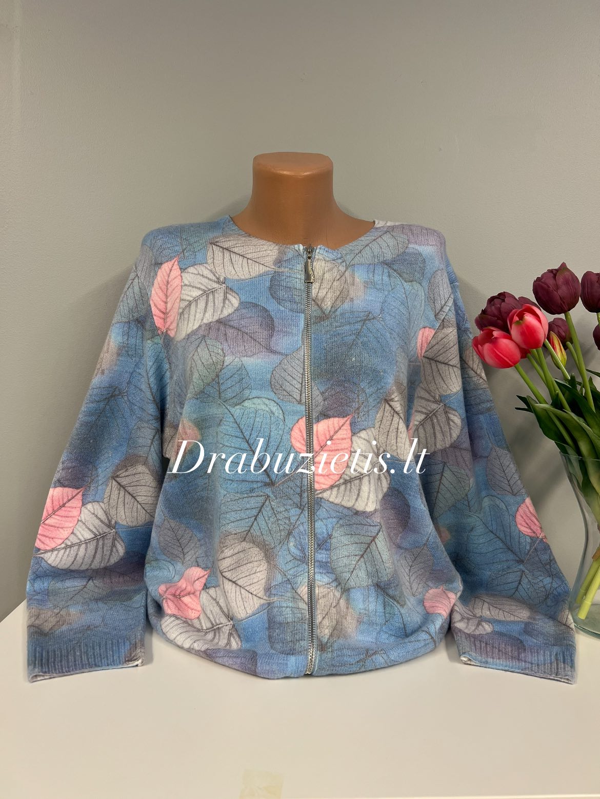 Megztinis su užtrauktuku M/L,XL/2XL