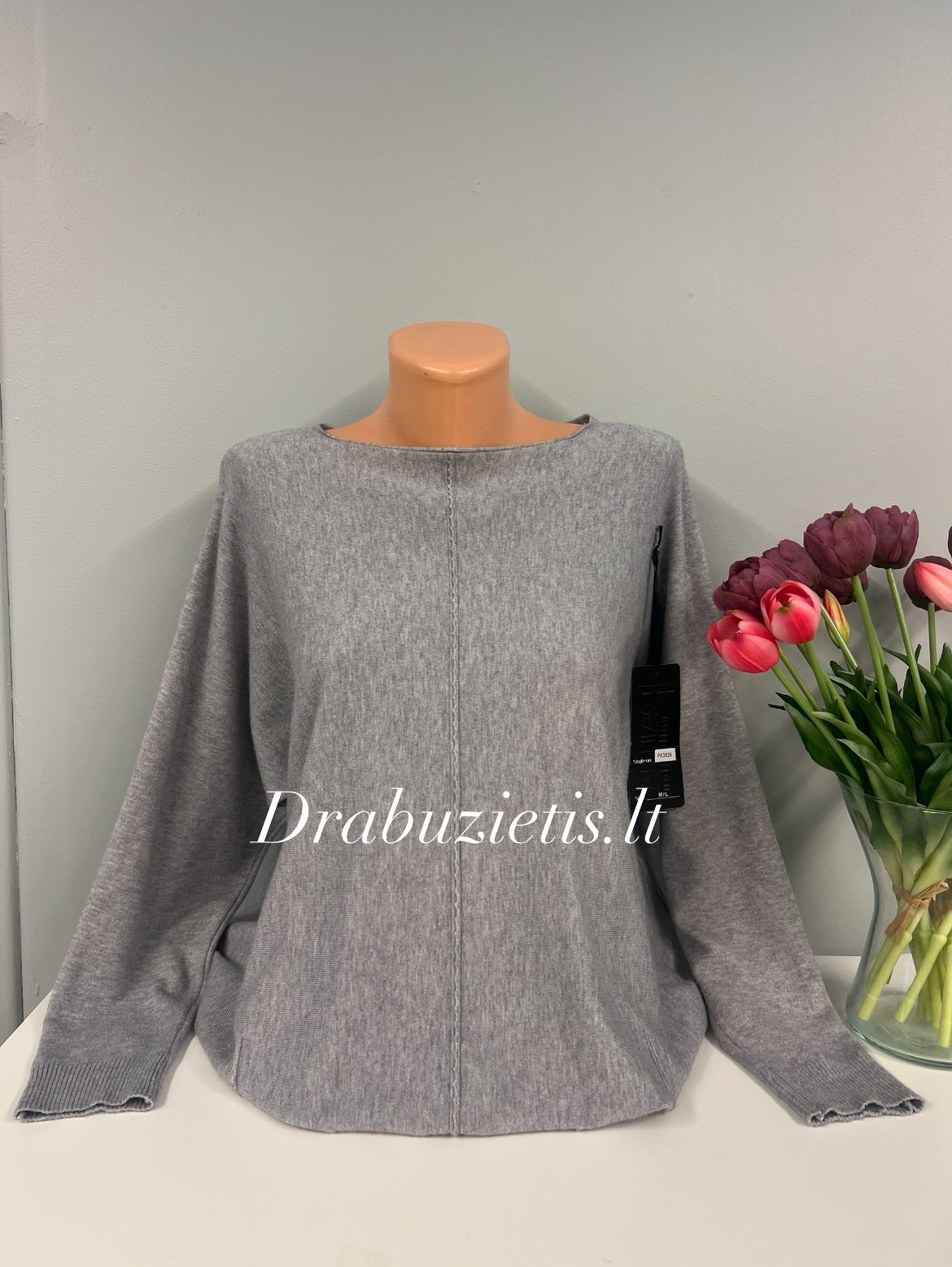Pilkas megztinis krūtinei iki 120cm
