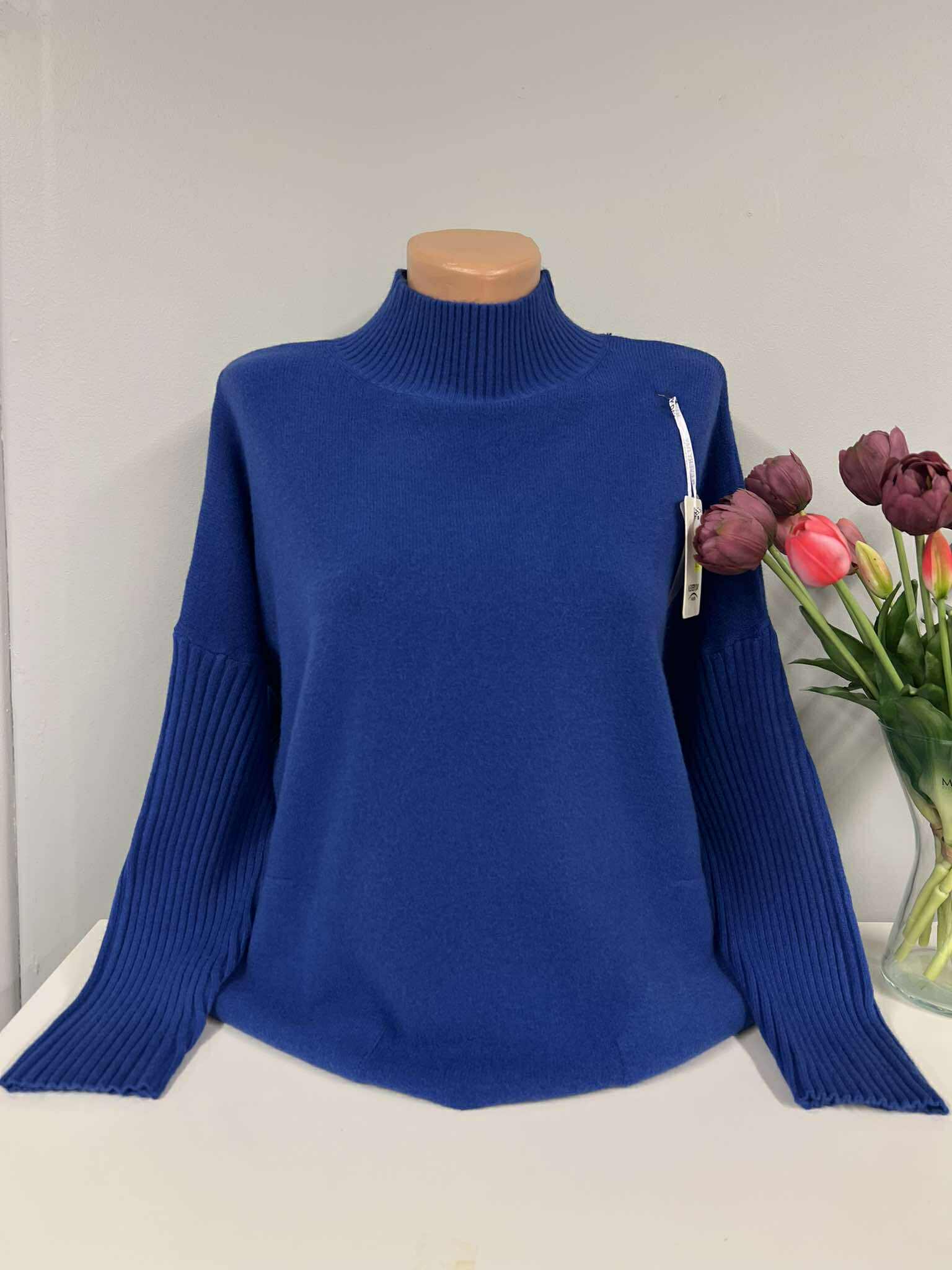 Mėlynas megztinis S/M krūtinei iki 134cm