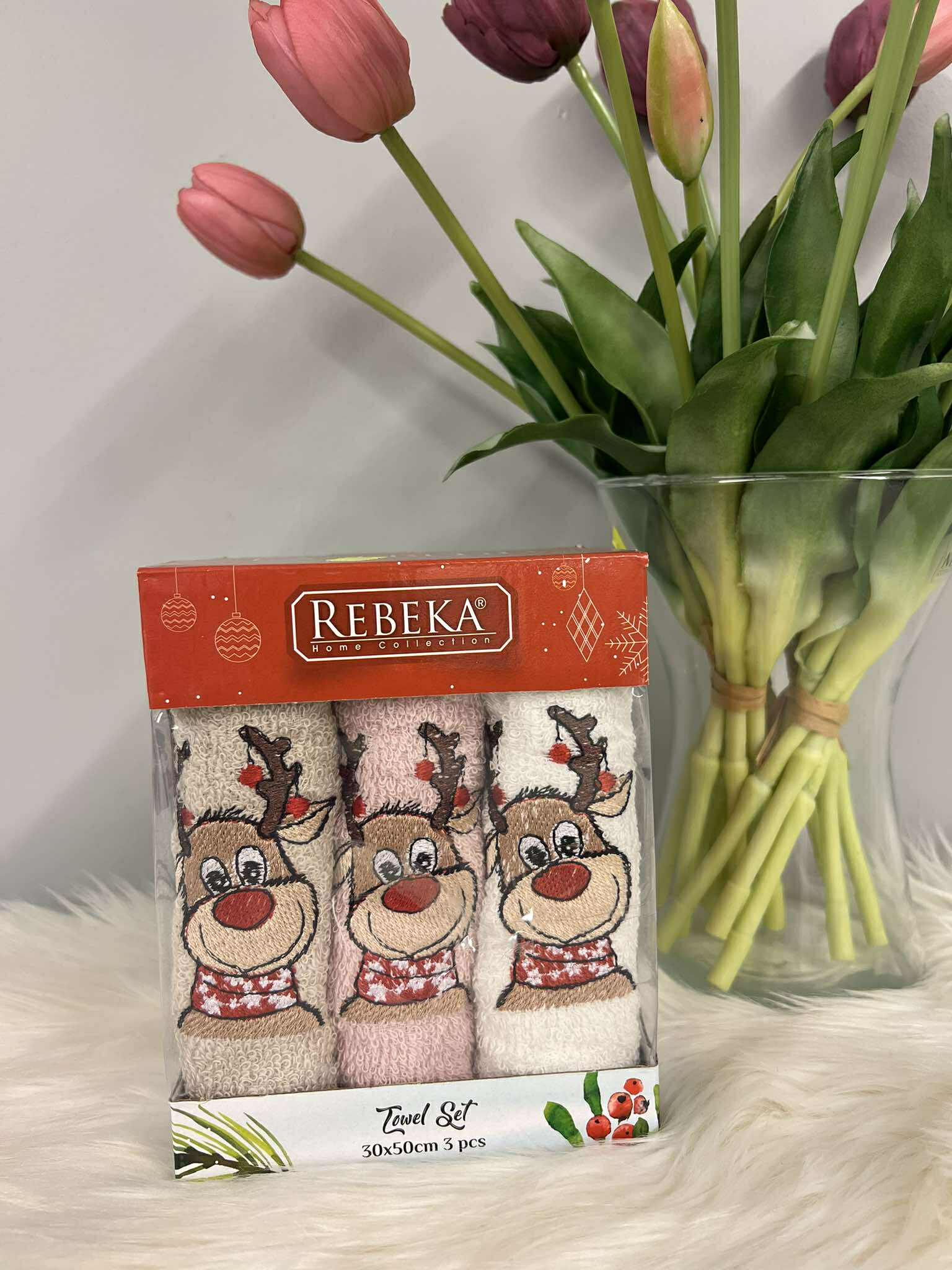 3 vnt. šventiniai rankšluostukai 30x50cm