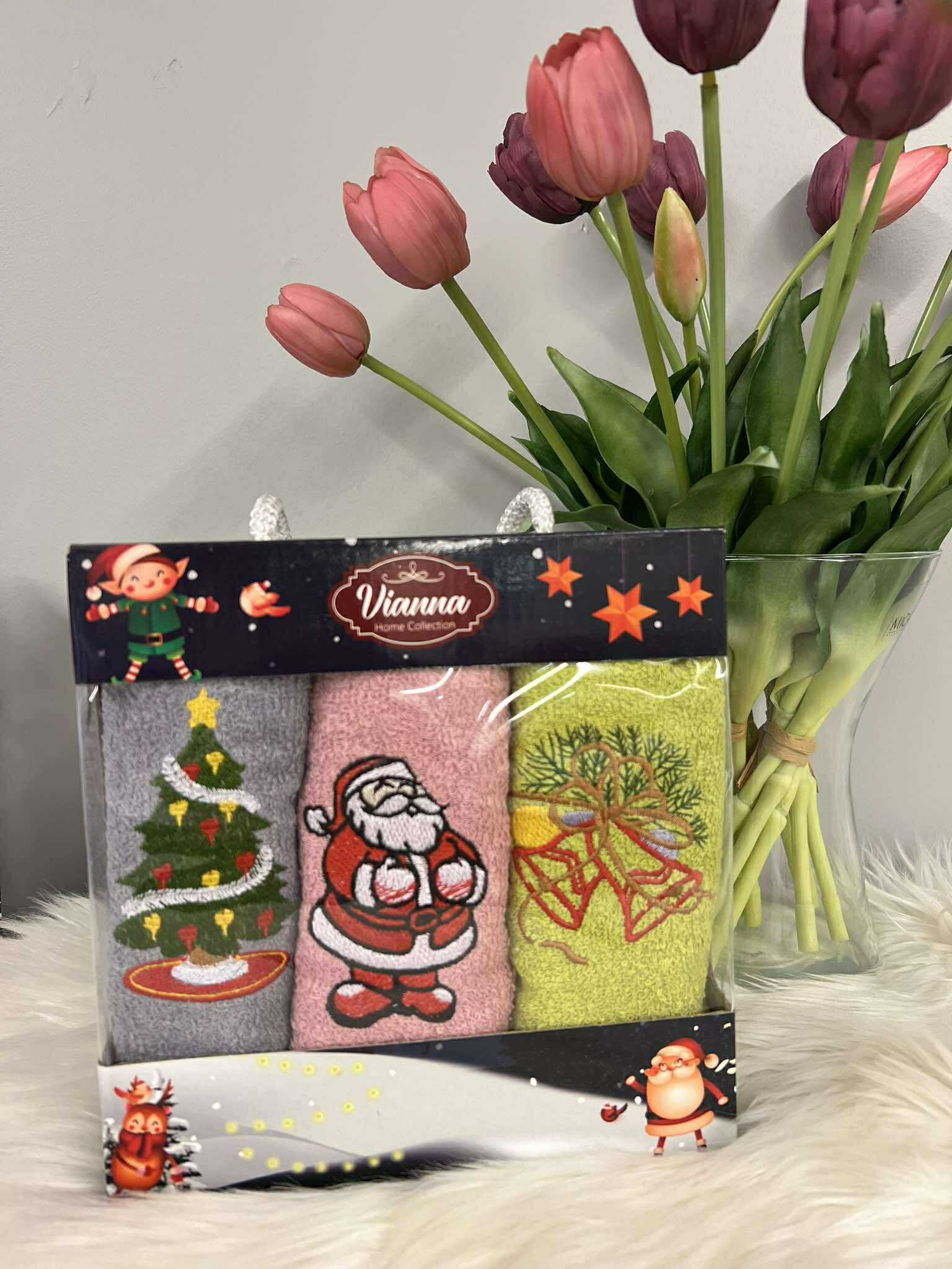 3 vnt. šventiniai rankšluostukai