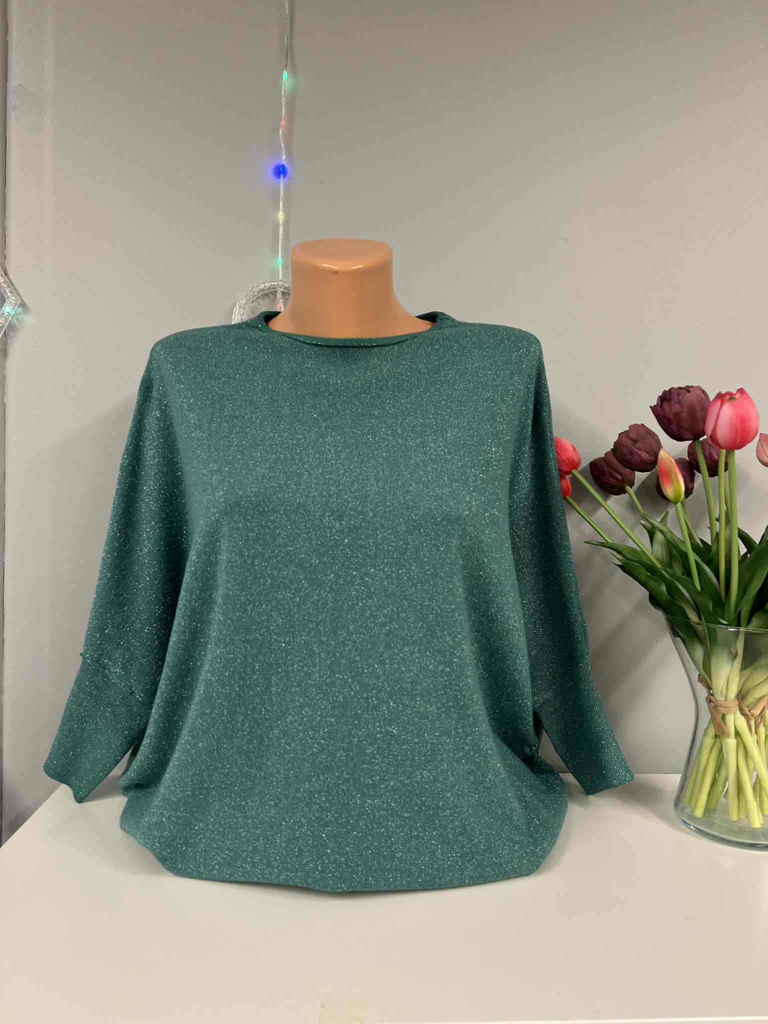 Žalsva blizgi palaidinė krūtinei iki 130cm