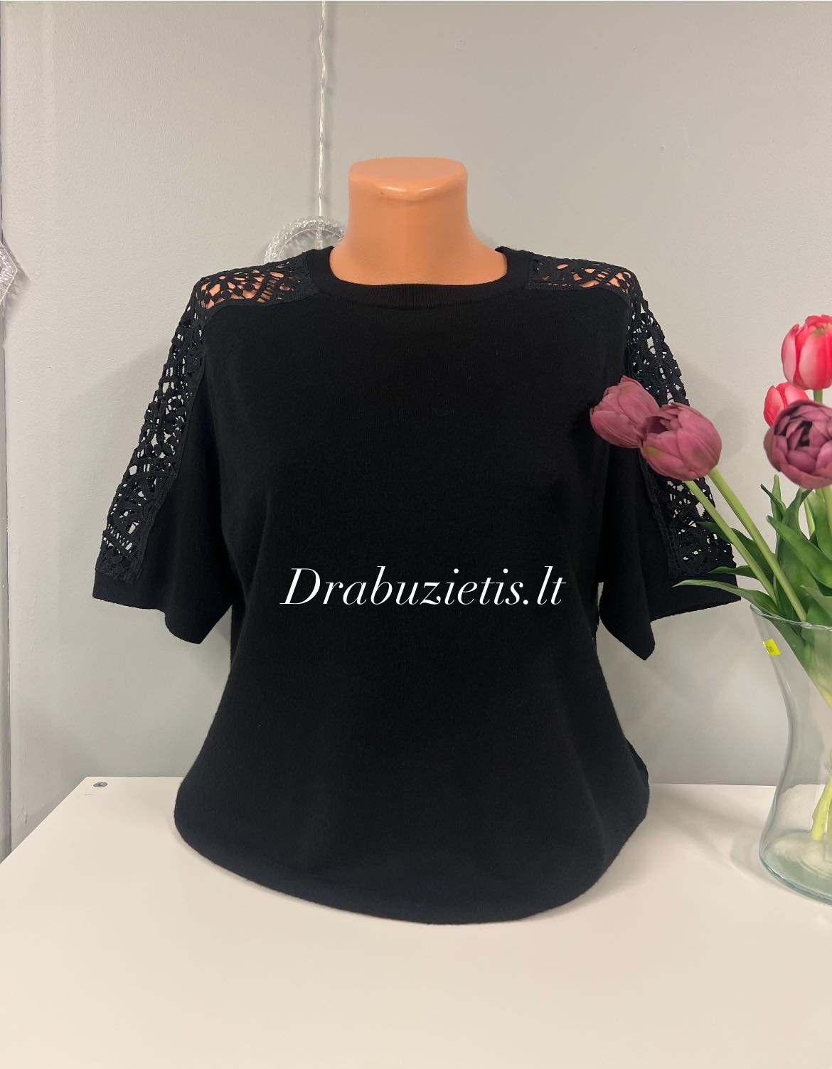 Megztinis dekoruotom rankovėm XL krūtinei iki 120cm