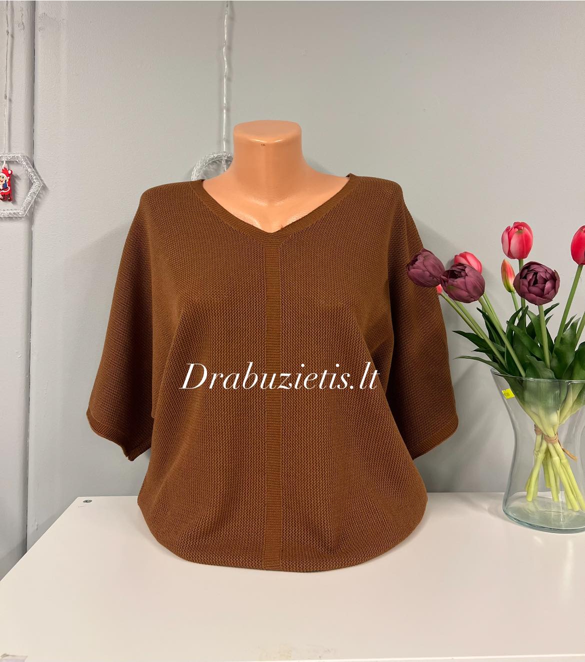 Karamelinės spalvos megztinis XL/2XL krūtinei iki 120cm