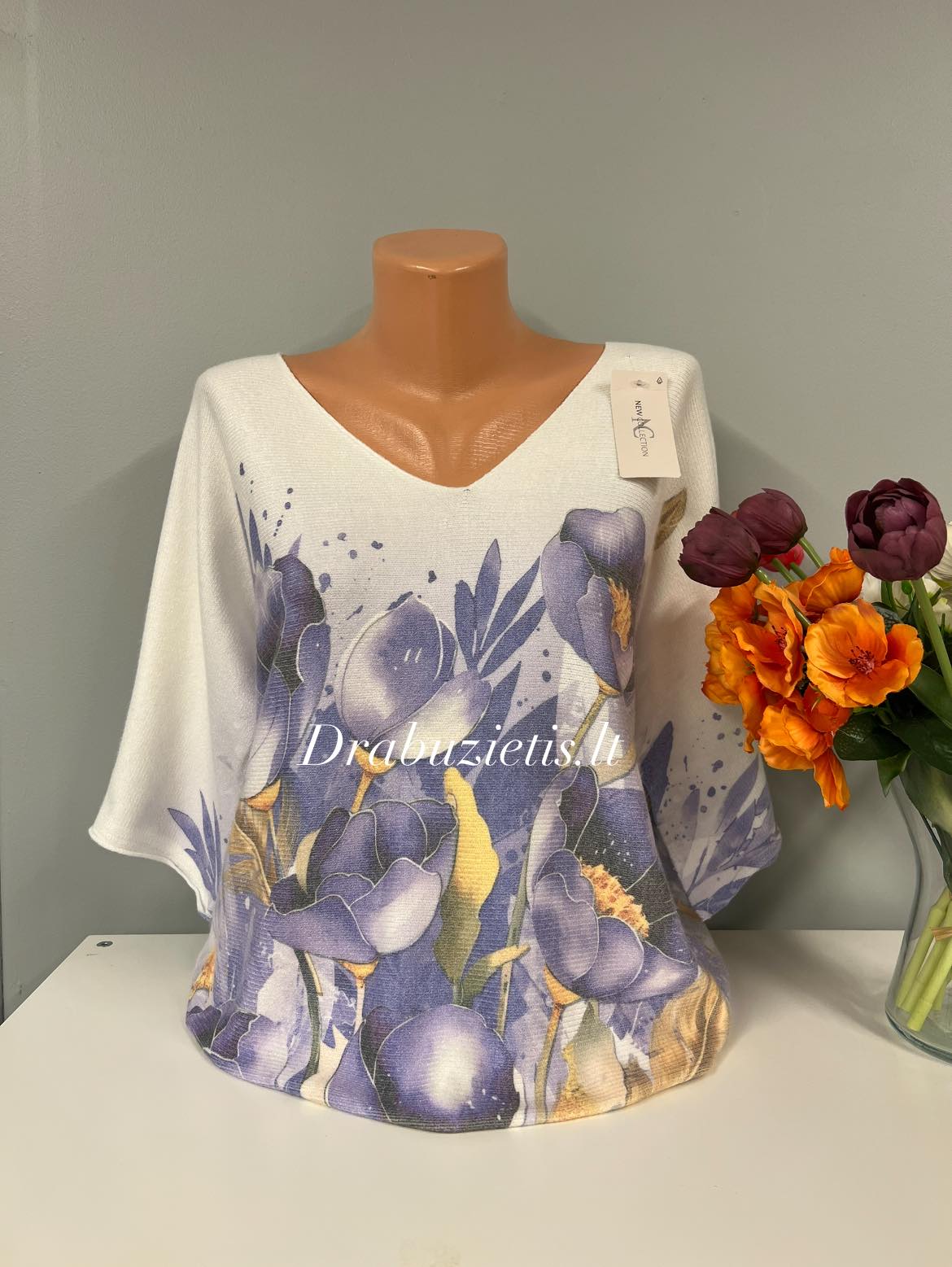 Alyvinės spalvos gėlėta palaidinė krūtinei iki 120cm