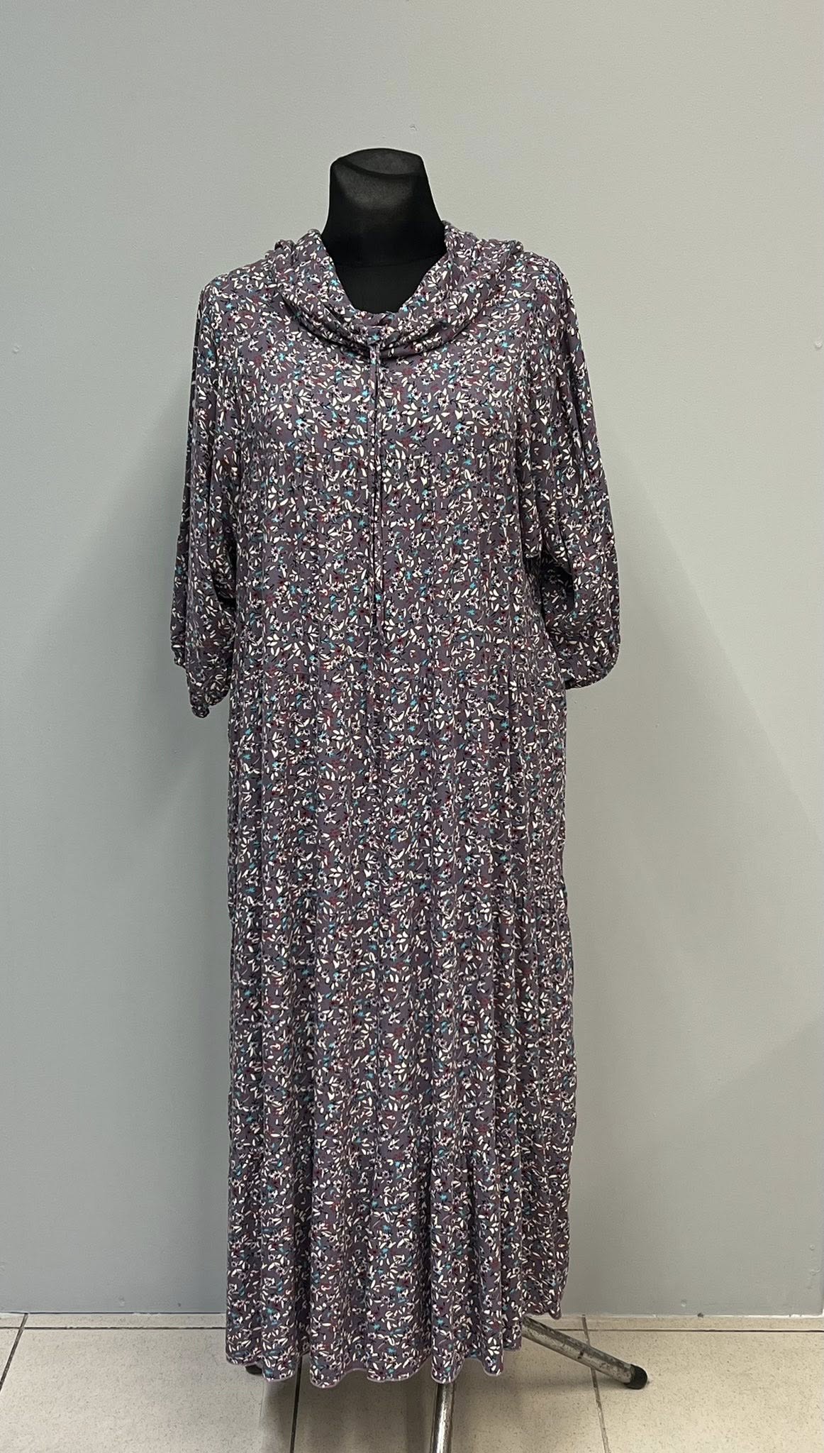 Ilga suknelė krūtinei iki 130cm